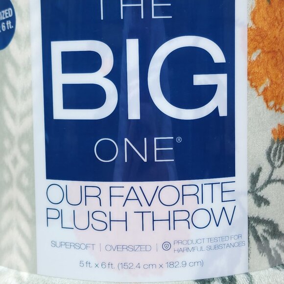 The Big One Oversized Plush Throw Blanket 5'x6' Marigold Floral Pattern Soft & C - Picture 3 of 9